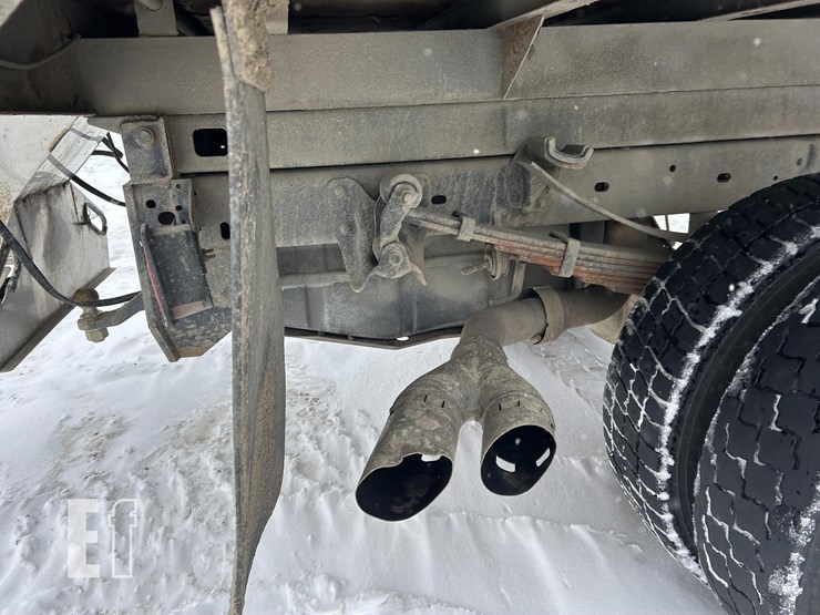 ford-f550-xl-image-44