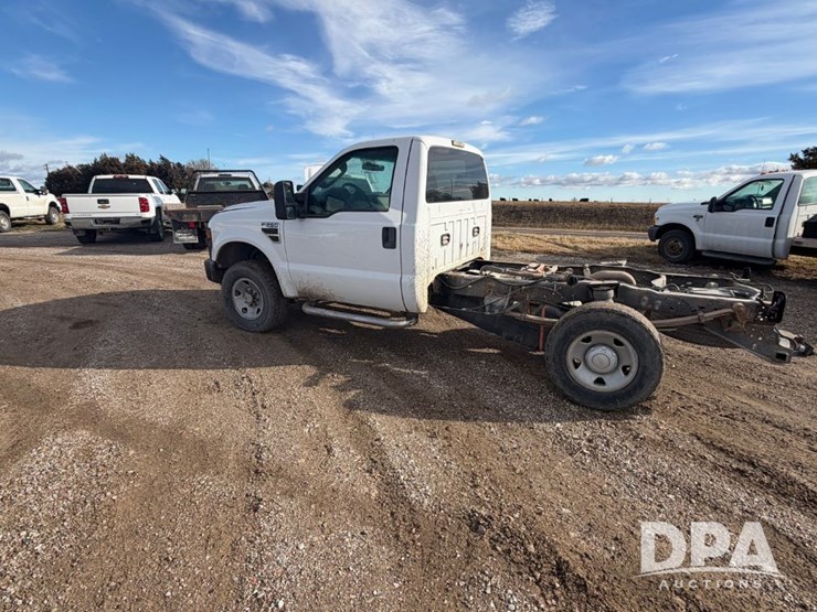 2009-ford-f250-image-15