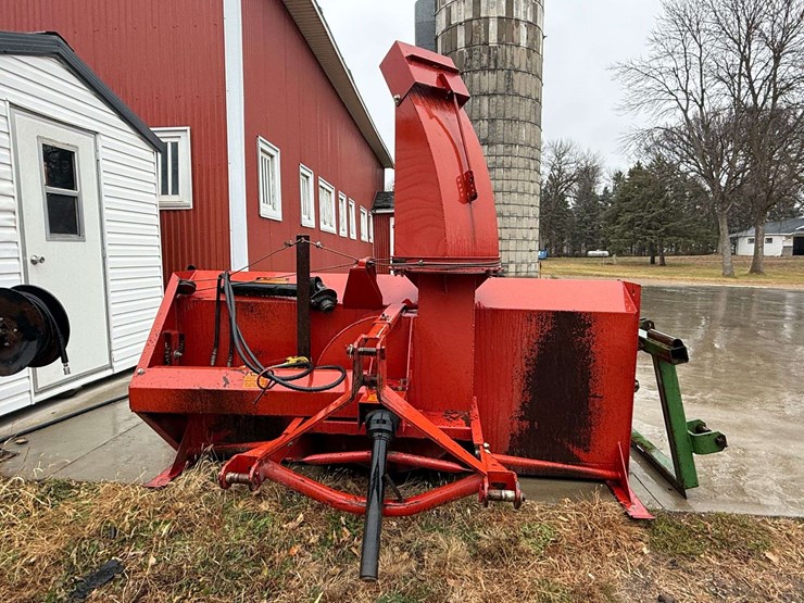 feterl-8’-snow-blower,-dual-auger,-3pt-hookup,-540-pto,-hydraulic-spout-image-2