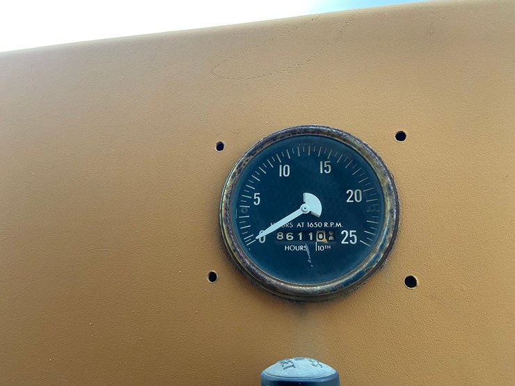 #1701-•-1970-case-24c-wheel-loader-image-8