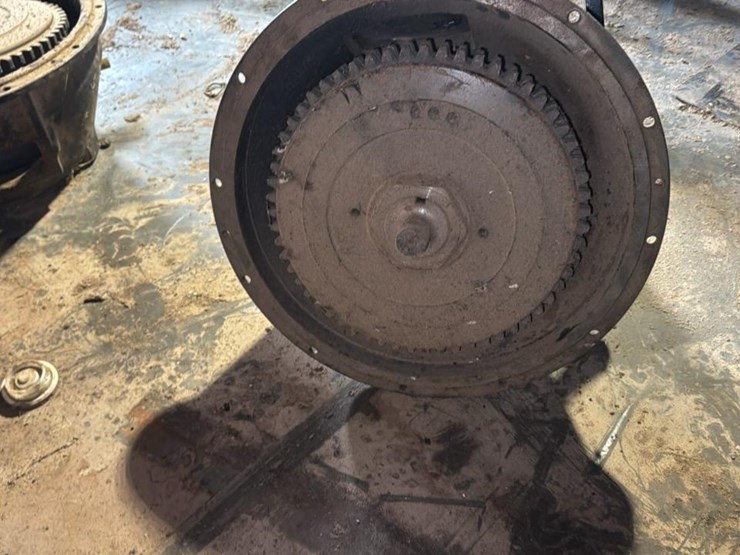 #166-•-clutches-image-2