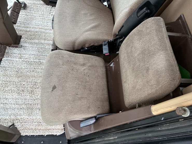 john-deere-2000-image-95