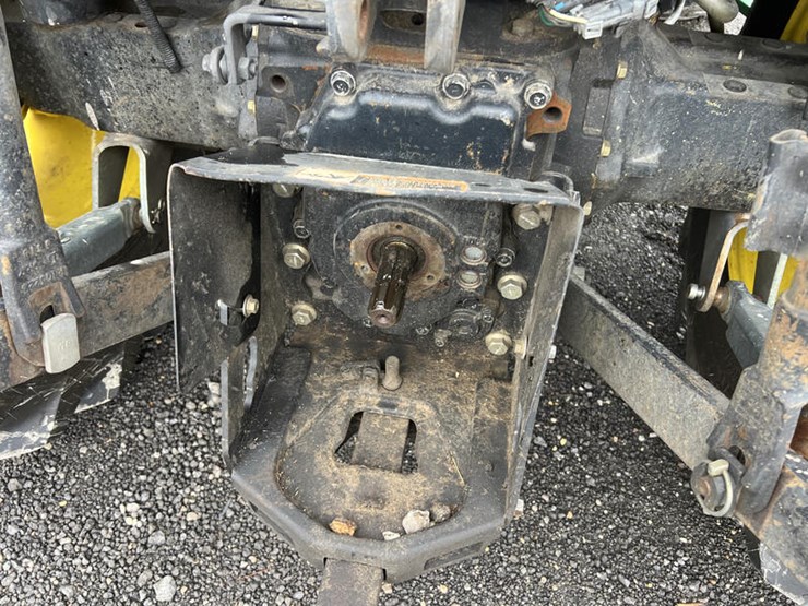 2005-john-deere-5425-image-12