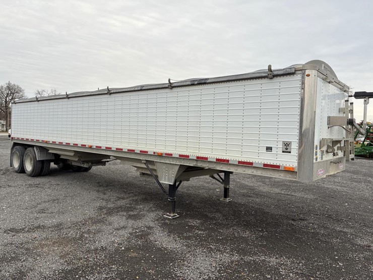 wilson-hopper-bottom-image-12