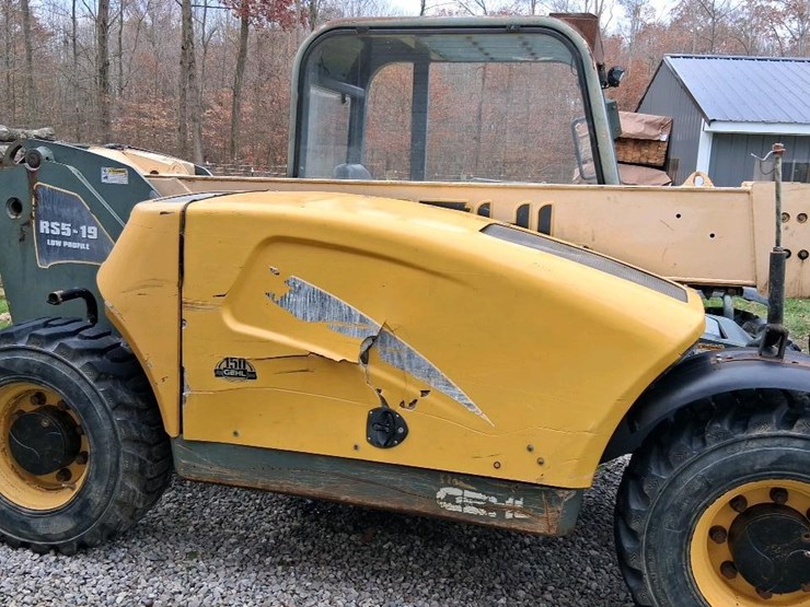 #1301-•-gel-rs5-19-telehandler-image-6