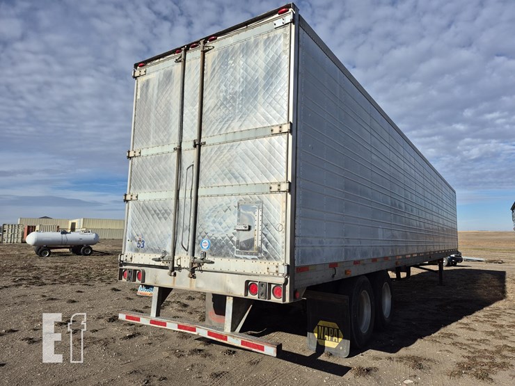 2002-utility-3000r-image-4