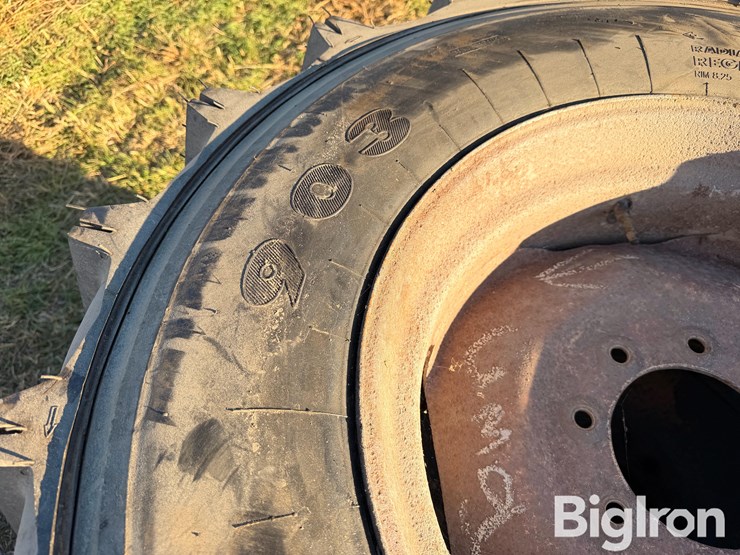 11r22.5-tires-on-8-bolt-rims-image-6