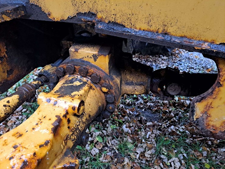 1999-deere-410e-image-30