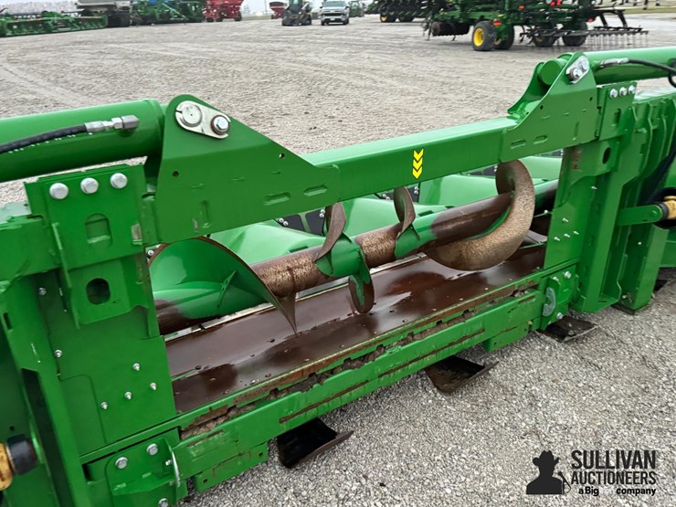 john-deere-c12f-image-18