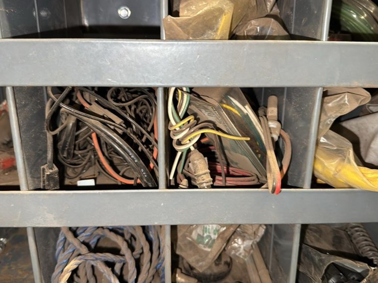 #160-•-snapon-tool-box*-image-29