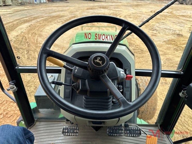 john-deere-5085m-image-12