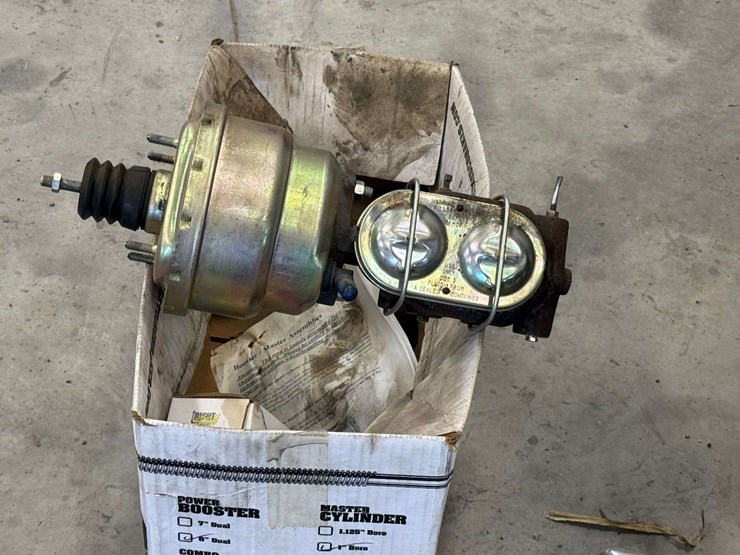 7”-power-booster-for-brakes,-never-used-with-a-proportioning-valve-image-1