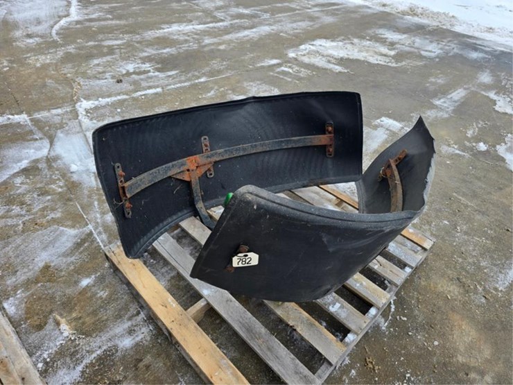 john-deere-7520-image-1