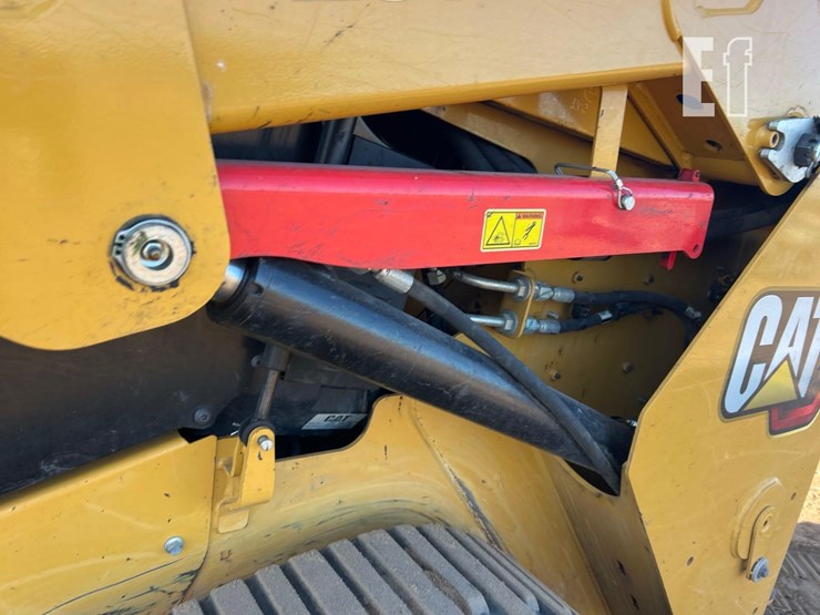 caterpillar-259d3-image-25