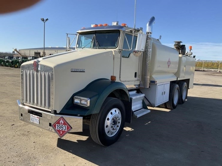 kenworth-t800-image-4