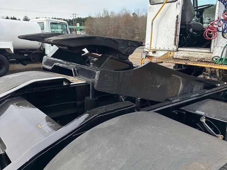 2011-capacity-tj5000-image-30