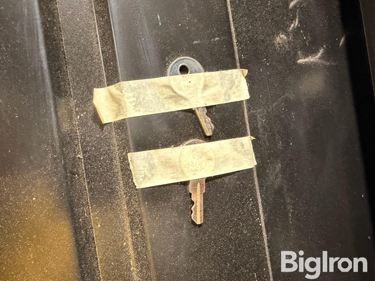 performax-storage-cabinets-w/-ladder-image-8