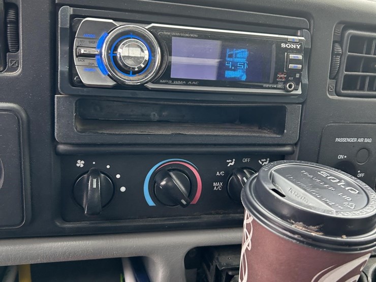 2003-ford-f350-xlt-image-13