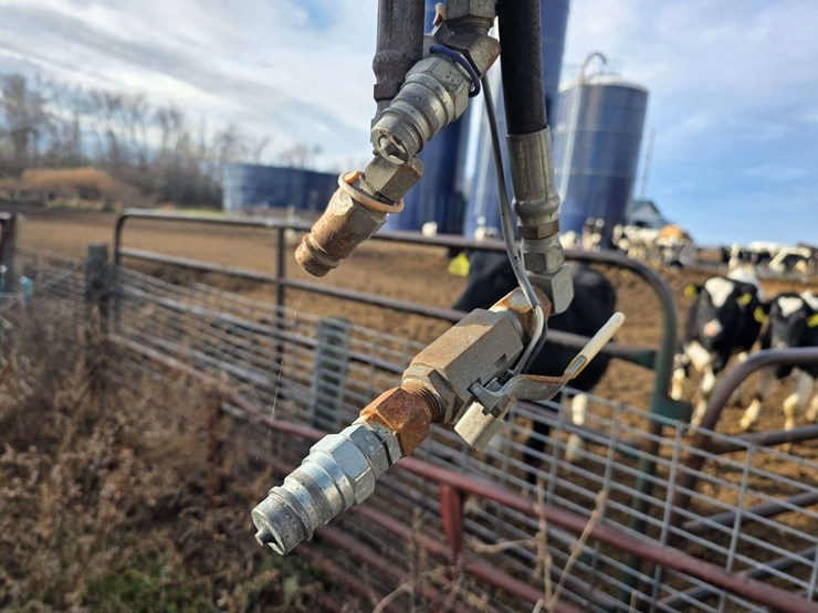 new-holland-72la-image-16