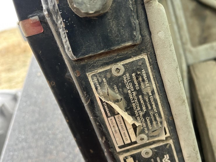 1985-versatile-856-image-42