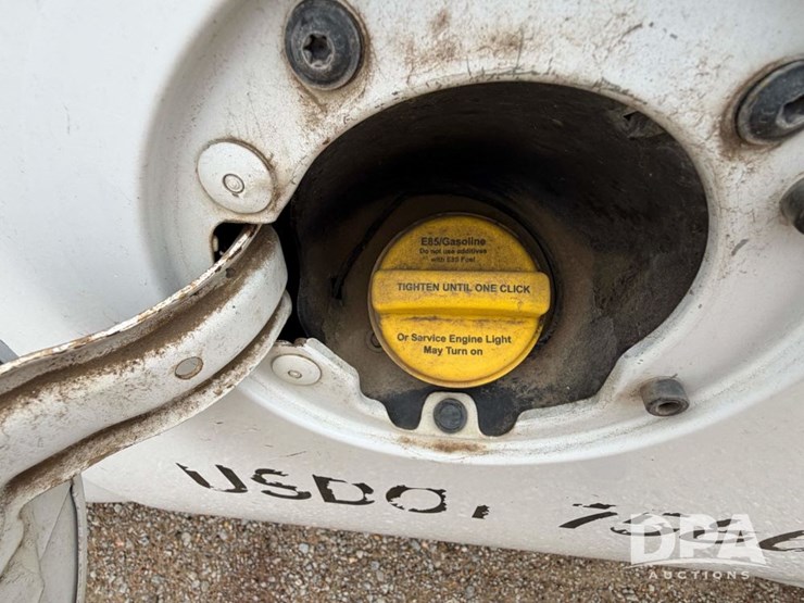 2012-chevrolet-2500hd-image-38