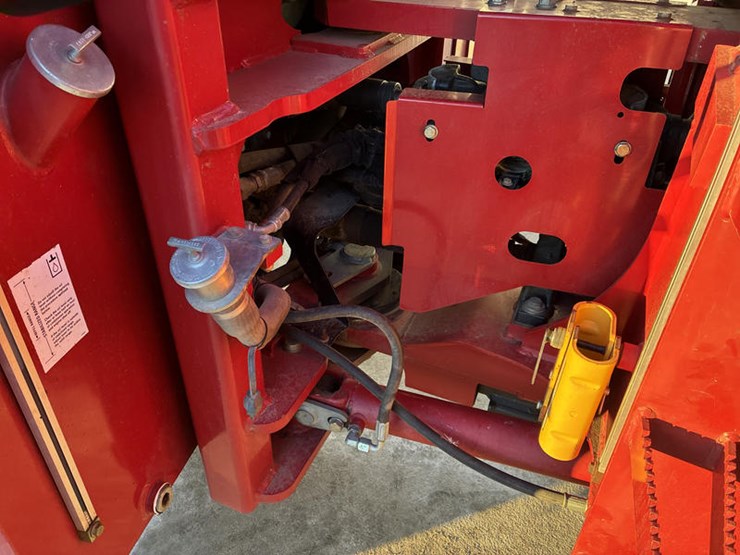 case-ih-275-image-35