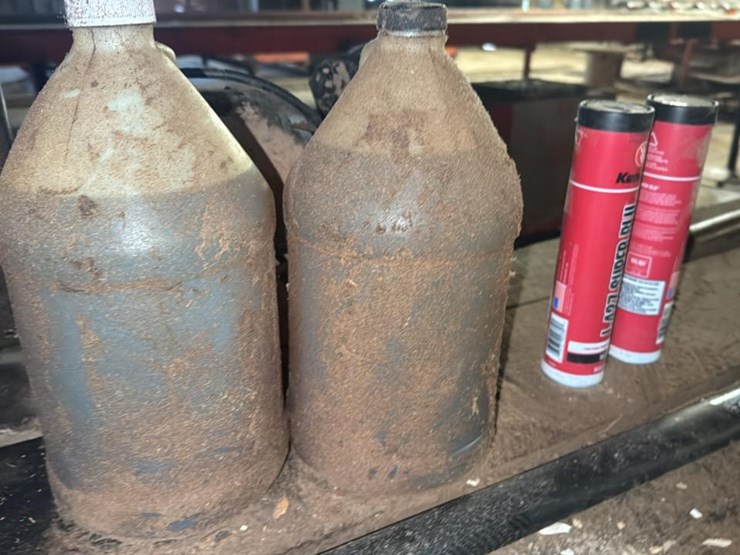 #134-•-everything-on-table-image-3