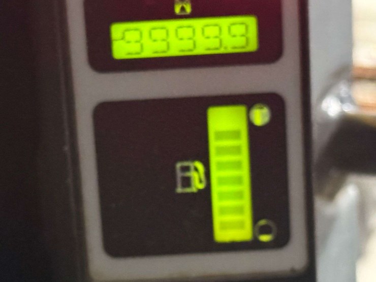 new-holland-l170-image-18