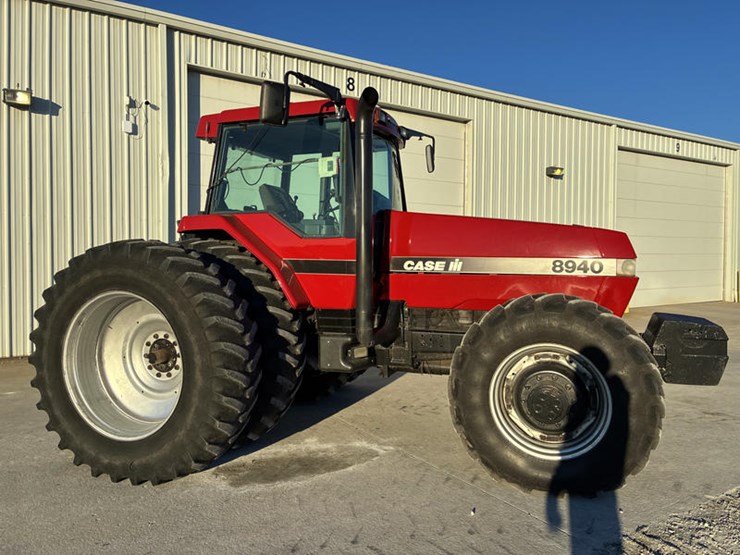 case-ih-8940-image-3