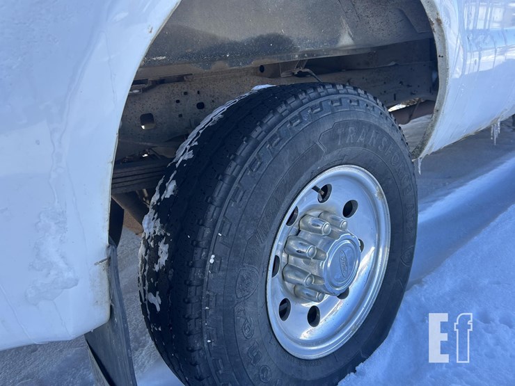 2003-ford-f350-xlt-image-26