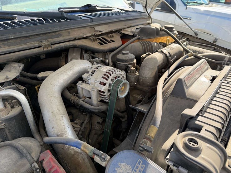 2006-ford-f550-image-35