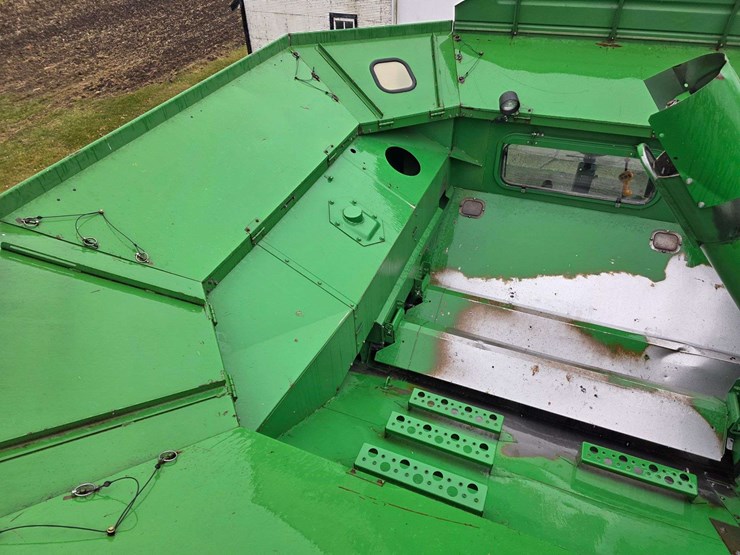 2000-john-deere-9650-sts-image-55