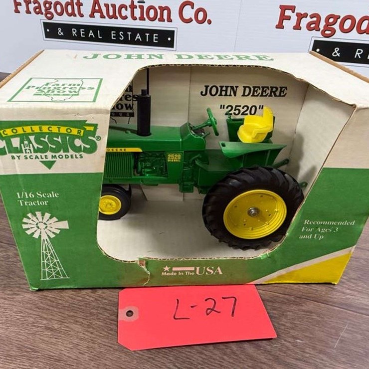 JOHN DEERE 2520