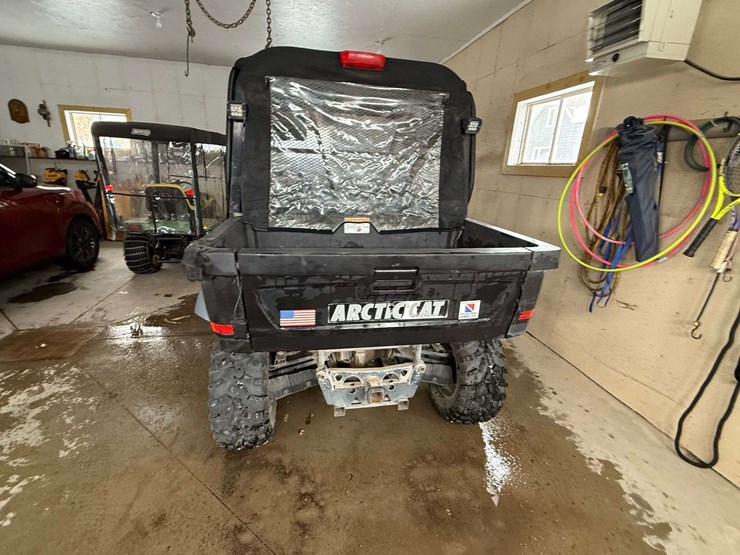 2009-arctic-cat-700-image-10