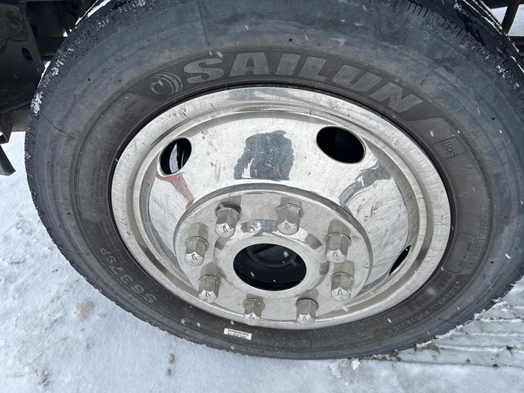 2001-ford-f450-xl-image-9