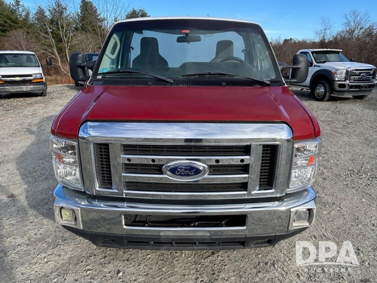 ford-e450-image-13