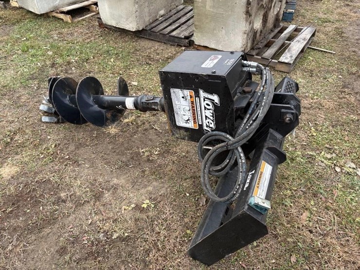 lowe-1650-classic-universal-attach-auger-image-2