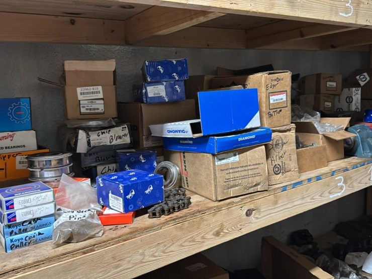 #169-•-contents-of-shelf-3*-image-1