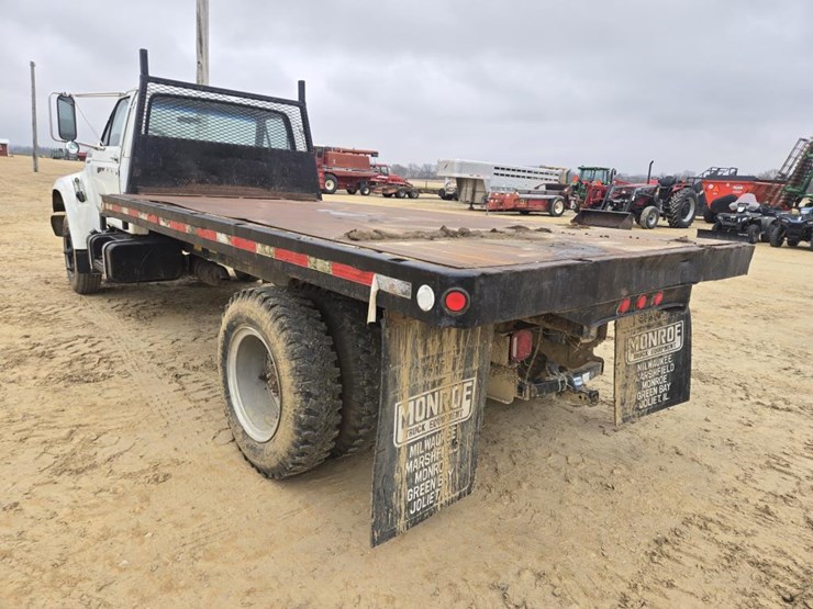 1996-ford-f700-image-11