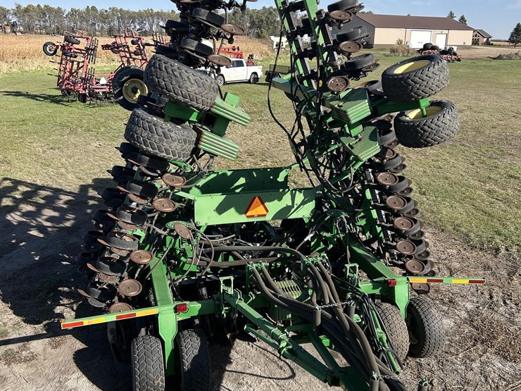 john-deere-1890-image-40