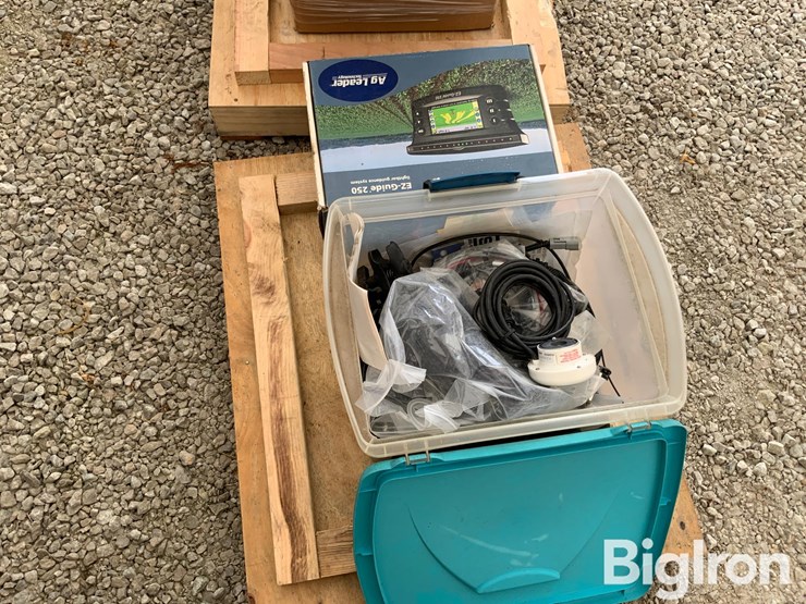 pallet-of-farm-precision-equipment-image-4