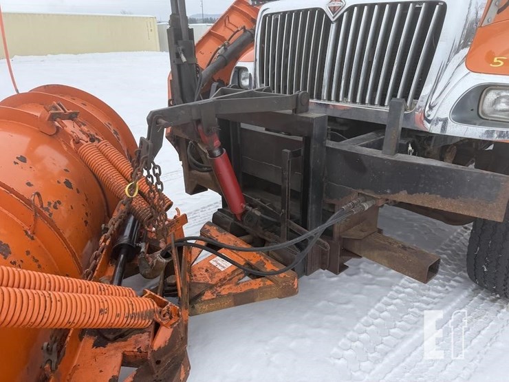 international-workstar-7500-image-20