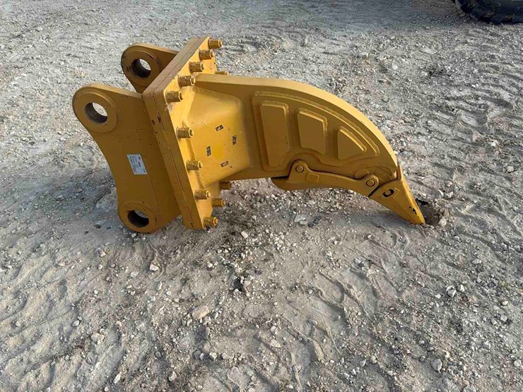 caterpillar-336-image-1