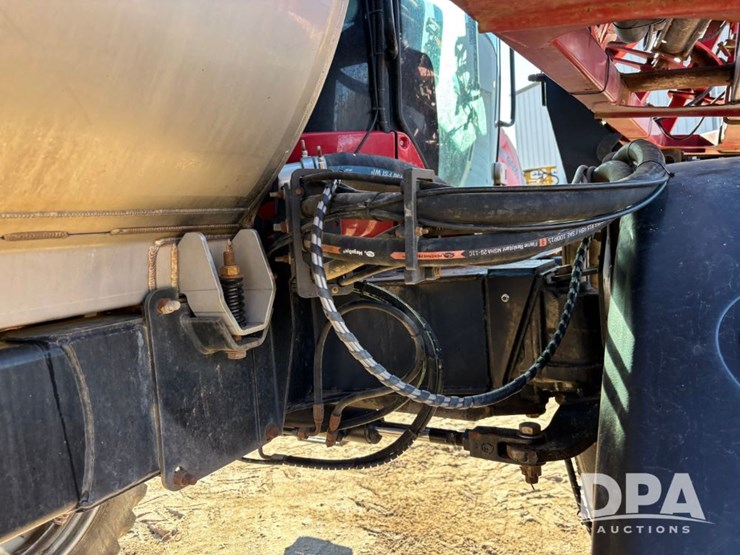 case-ih-patriot-4440-image-72