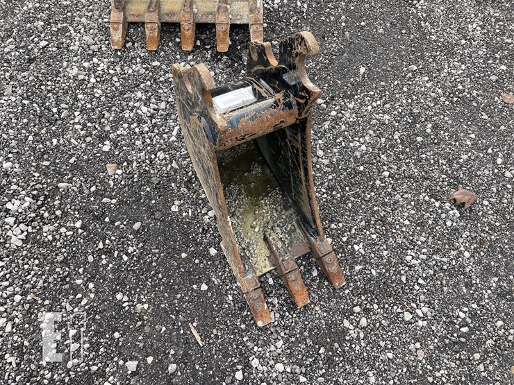 kubota-kx040-4-image-23