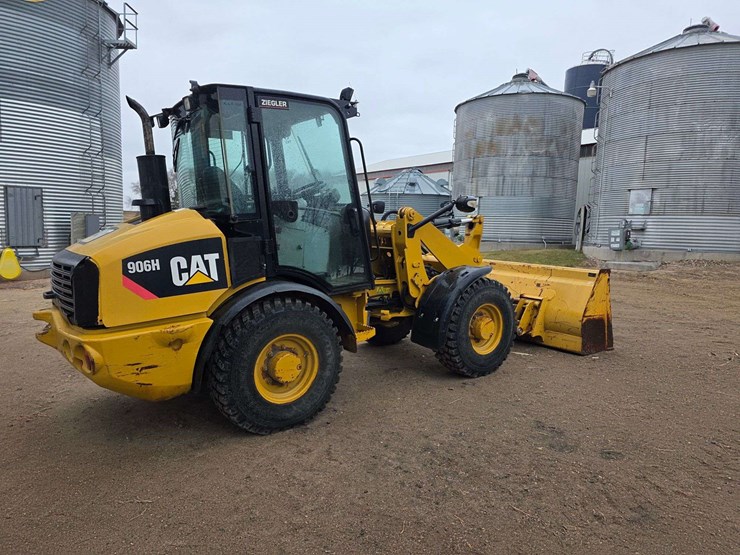 2009-caterpillar-906h-image-5