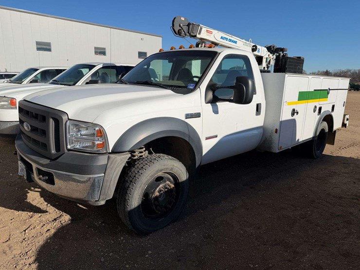 2006-ford-f550-image-6