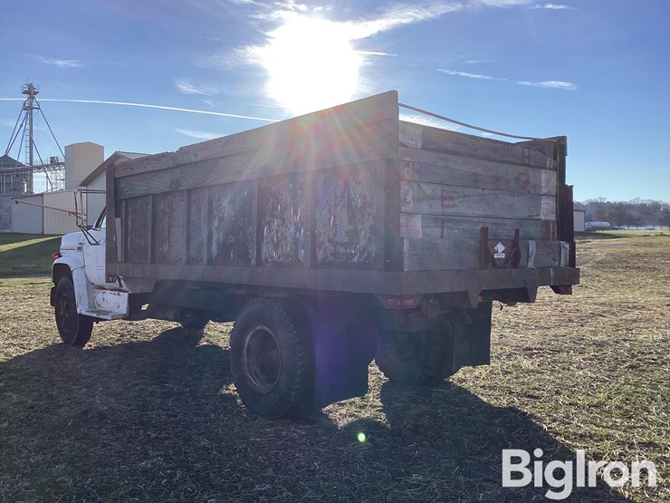 1977-gmc-sierra-6000-image-7