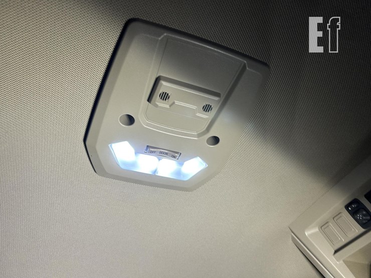 2022-john-deere-9r-590-image-53