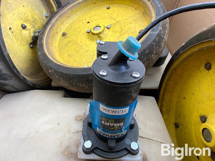 john-deere-7200-image-19